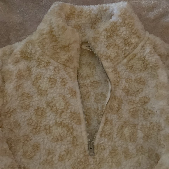Sherpa pullover - Picture 3 of 3